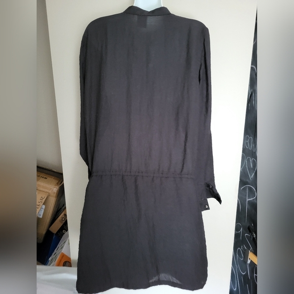 Vero Moda Dress Shirt Black, Size Large - Picture 6 of 8